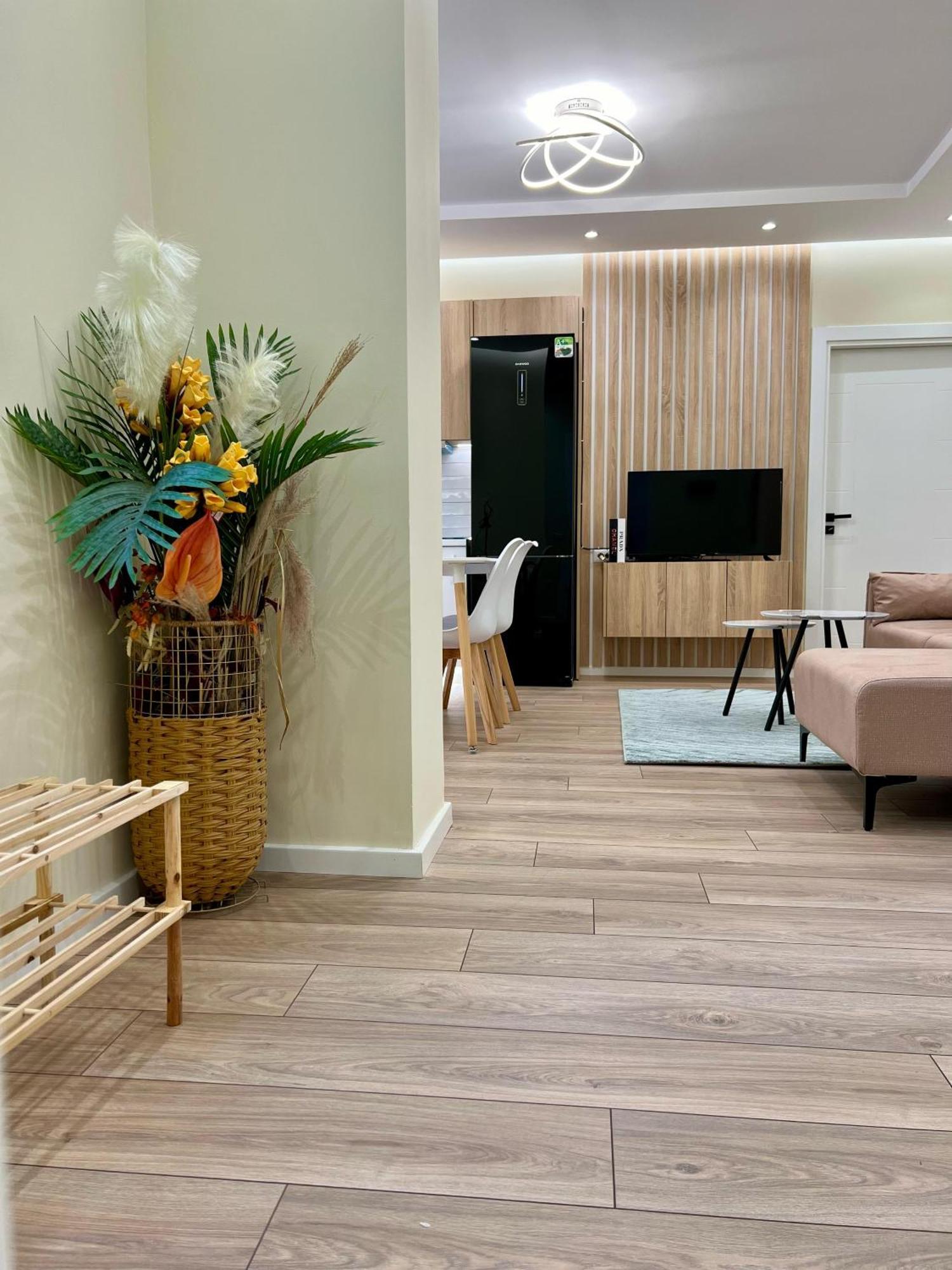 Metropolitan Charm: Cozy 1Br In 7Min To Skanderbeg Apartman Tirana Kültér fotó
